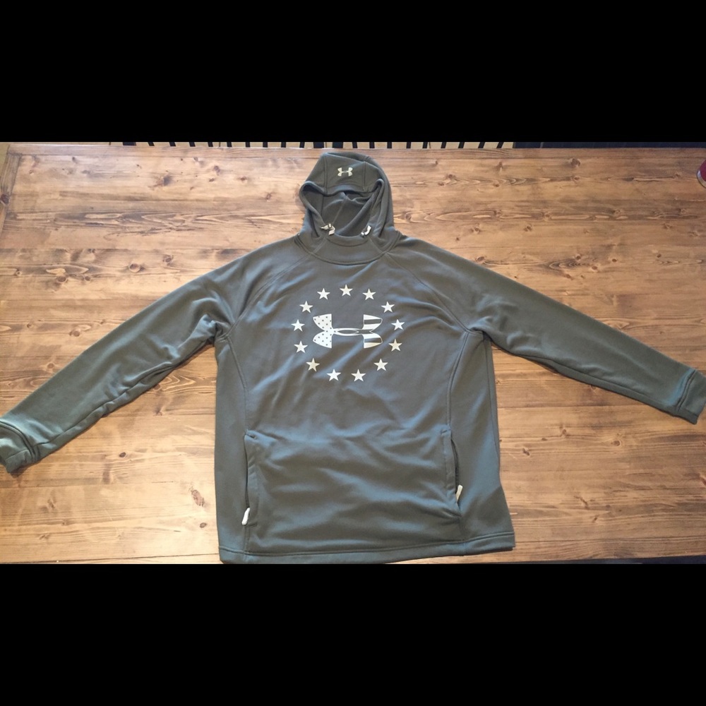Under Armour hoodie